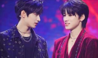 刘耀文拍初中毕业照 刘耀文拍初中毕业照